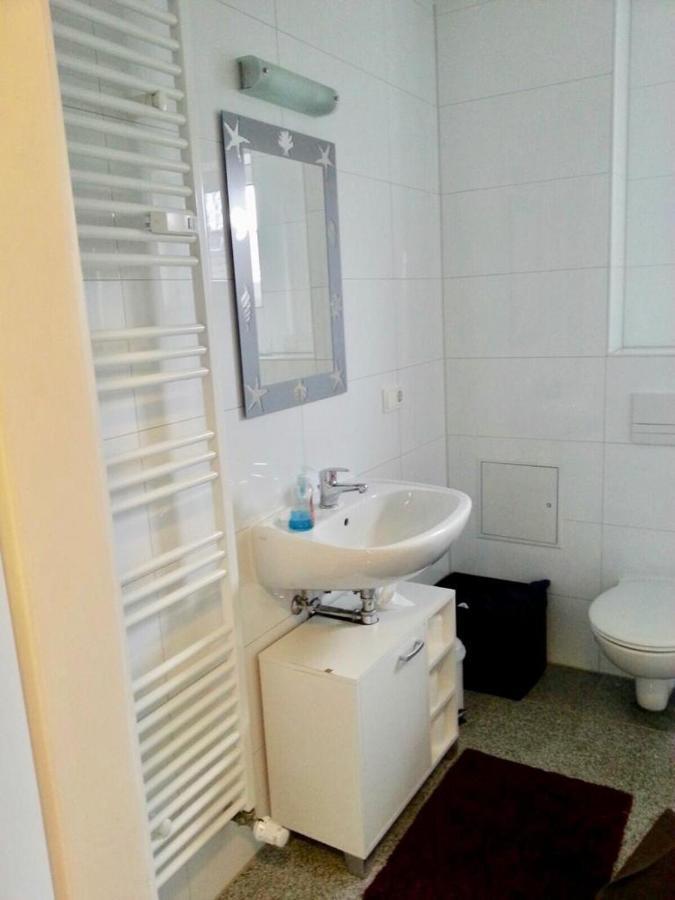 Ingrids Ferienwohnung Mit Balkon In Thiede Naehe See Salzgitter Buitenkant foto