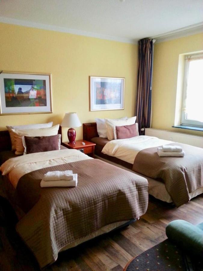 Ingrids Ferienwohnung Mit Balkon In Thiede Naehe See Salzgitter Buitenkant foto